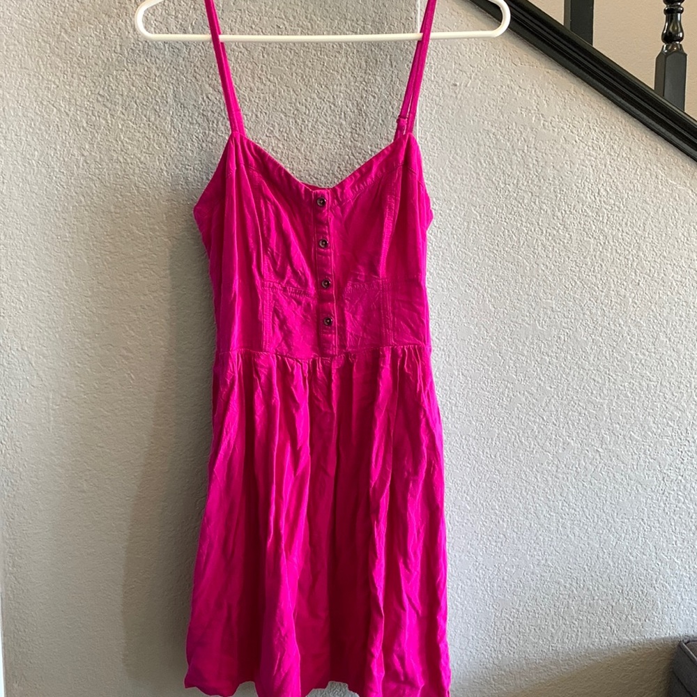 Express Dress w/ Pockets!